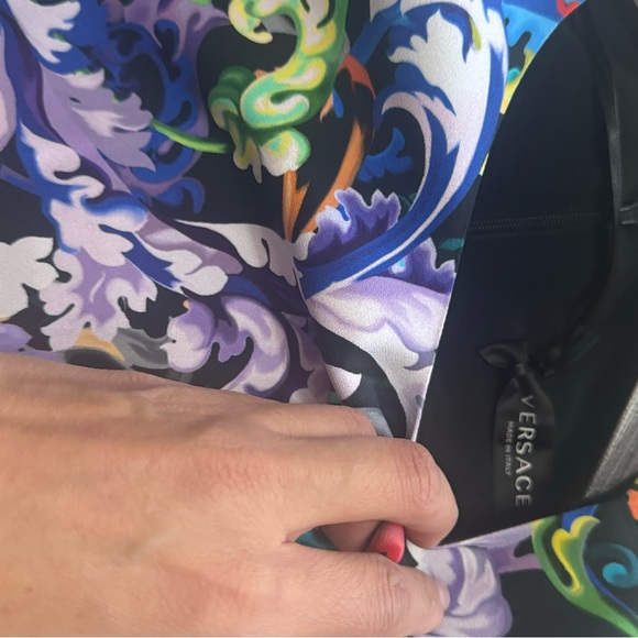 Versace dress - Picture 4 of 4